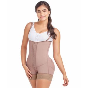Faja strapless tipo short con ultra realce y moldeo de figura