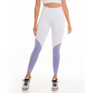 Legging deportivo con control y realce de glúteos